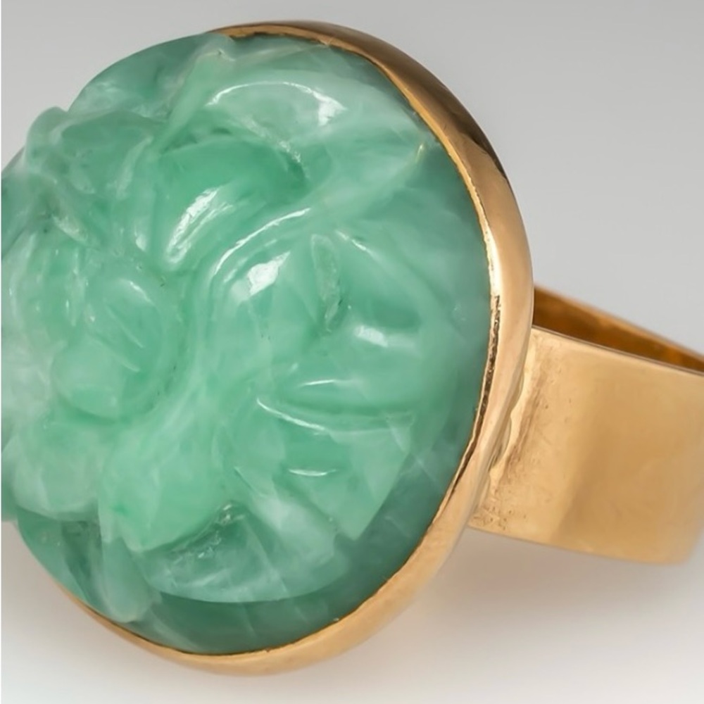 18k Gold Vintage Jadeite Ring Cavelti Size 6 Valentines Gift for Girlfriend Wife